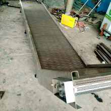  山東省博利網(wǎng)鏈廠 主營 輸送機(jī)械設(shè)備及配件